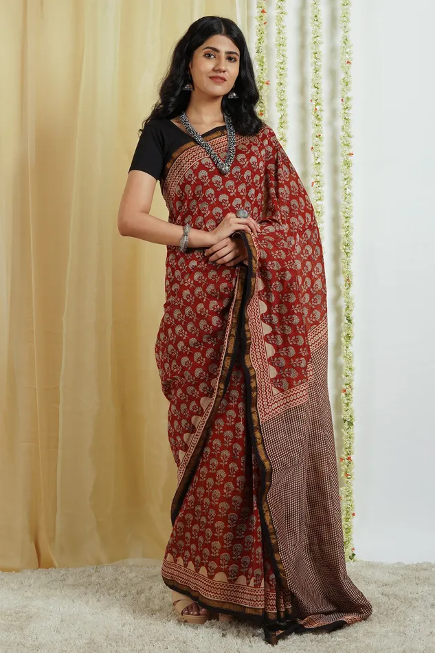 Teejh Teejh Rustic Maroon Block Print Chanderi Cotton Saree With Blouse Piece Necklaces