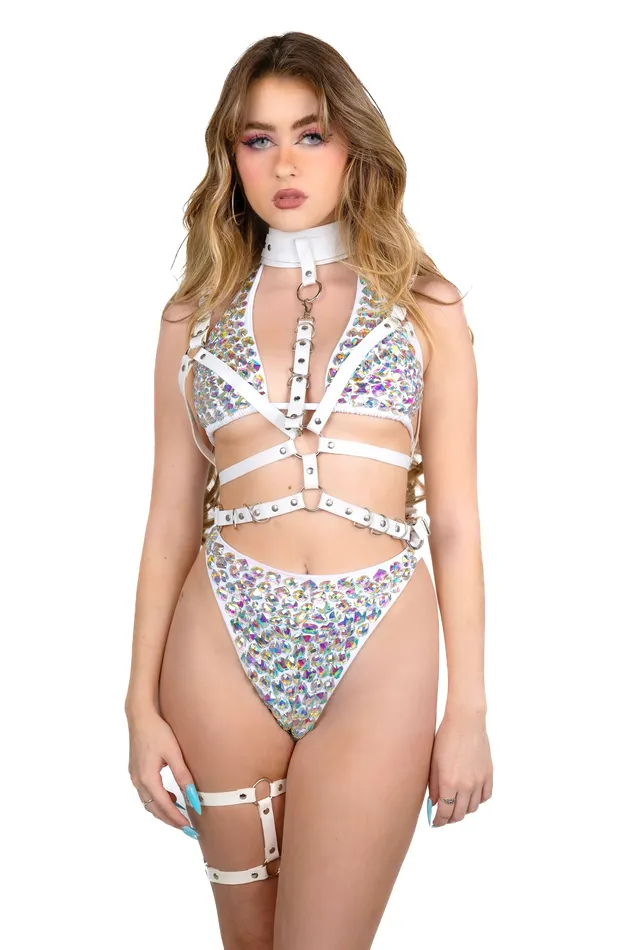 THE LUMI SHOP Rings Villain White Harness Top