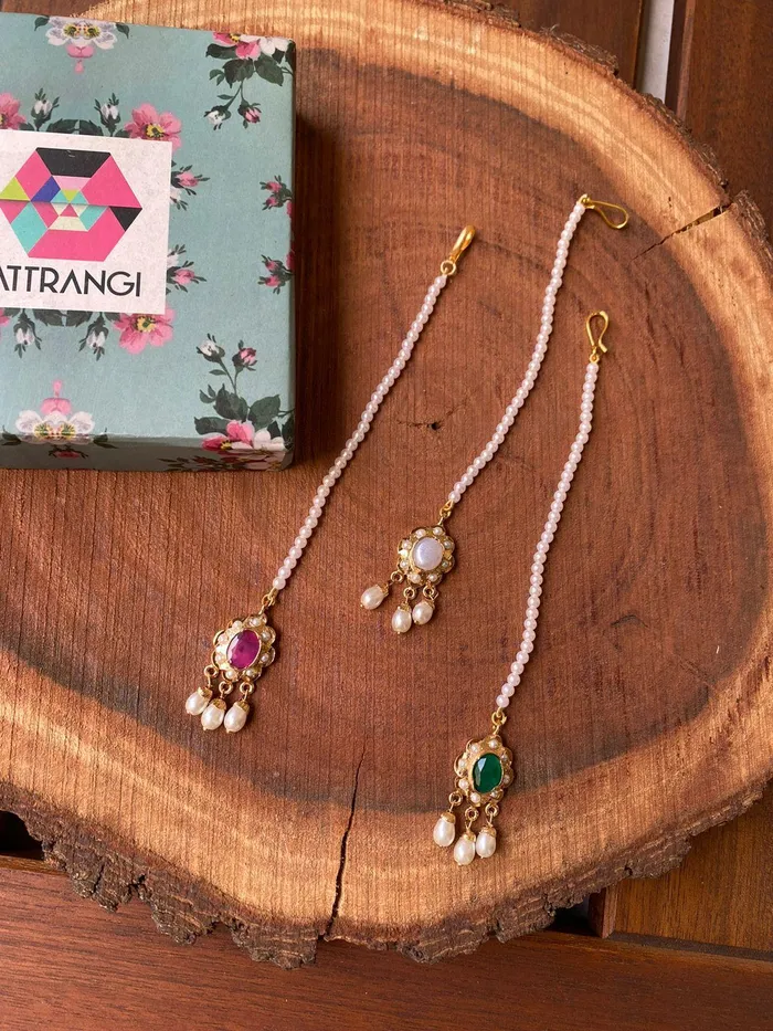 Ubeida Tikdi Maangtika Attrangi Earrings Ubeida Tikdi Maangtika Attrangi Earrings