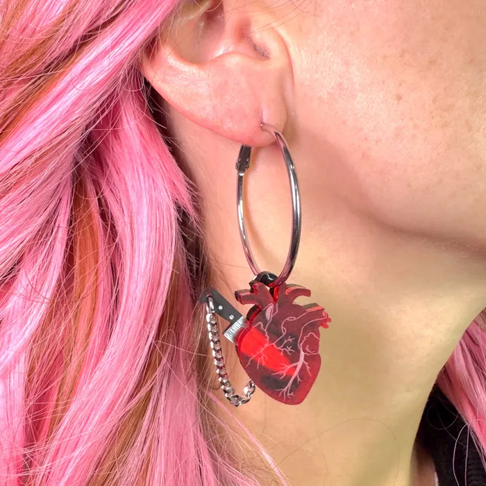 VincaUSA Rings Chopped Heart Hoops RedSilverBlack