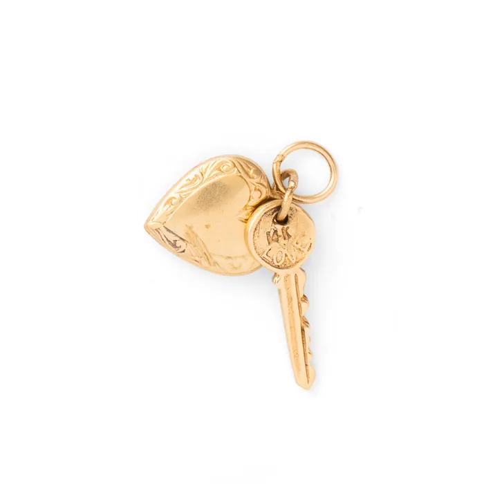 Vintage Necklaces Heart And Key 14k Yellow Gold Charm