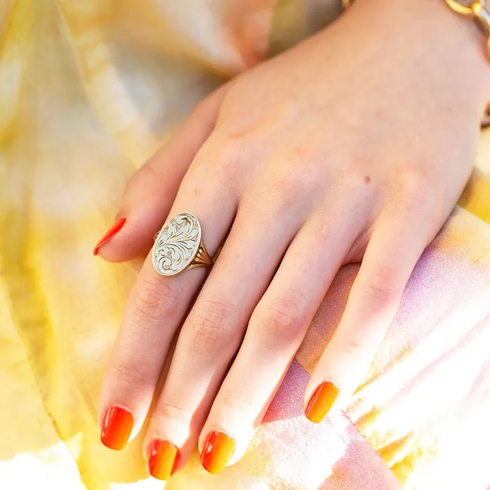 Vintage Oval 12K Gold Engraved Locket Ring Rings