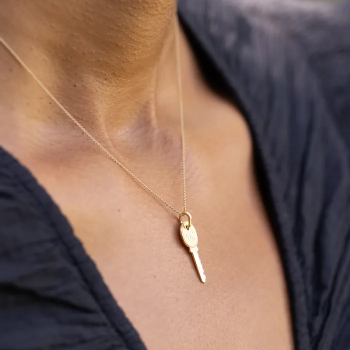 Vintage PreStyled Sets YALE 18K Gold Key Charm