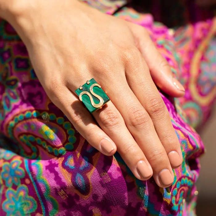 Vintage Rings Aries 18k Gold and Malachite Zodiac Ring
