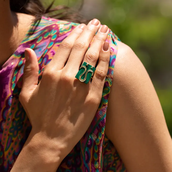 Vintage Rings Aries 18k Gold and Malachite Zodiac Ring