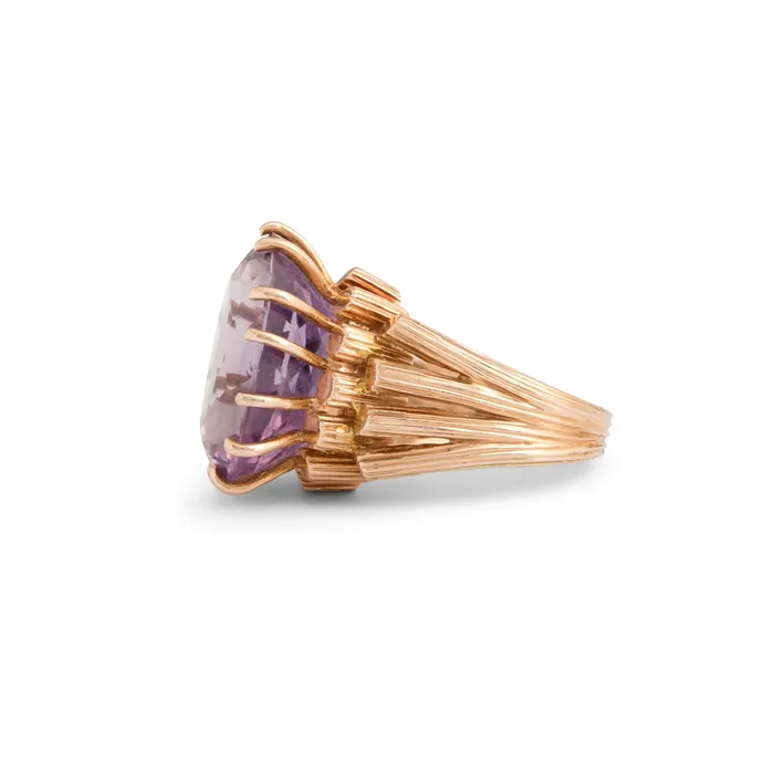 Vintage Rings Large Oval Amethyst and 14k Gold Cocktail Ring