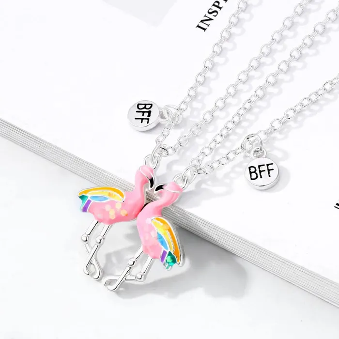 worldnetgifts Necklaces Flamingo Bff Necklace Magnetic for 2 Girls